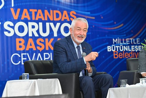 “Başkanımız bize her şeyi dolu dolu yaşatıyor”